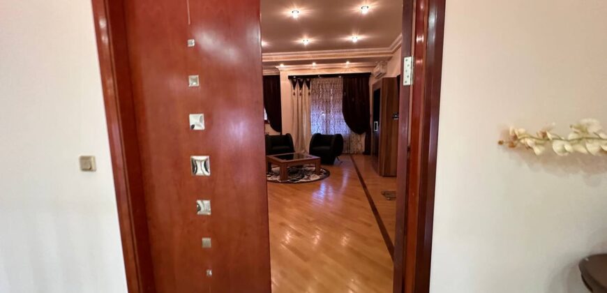 SALE A PENT HOUSE  IN VERIN ANTARAYIN